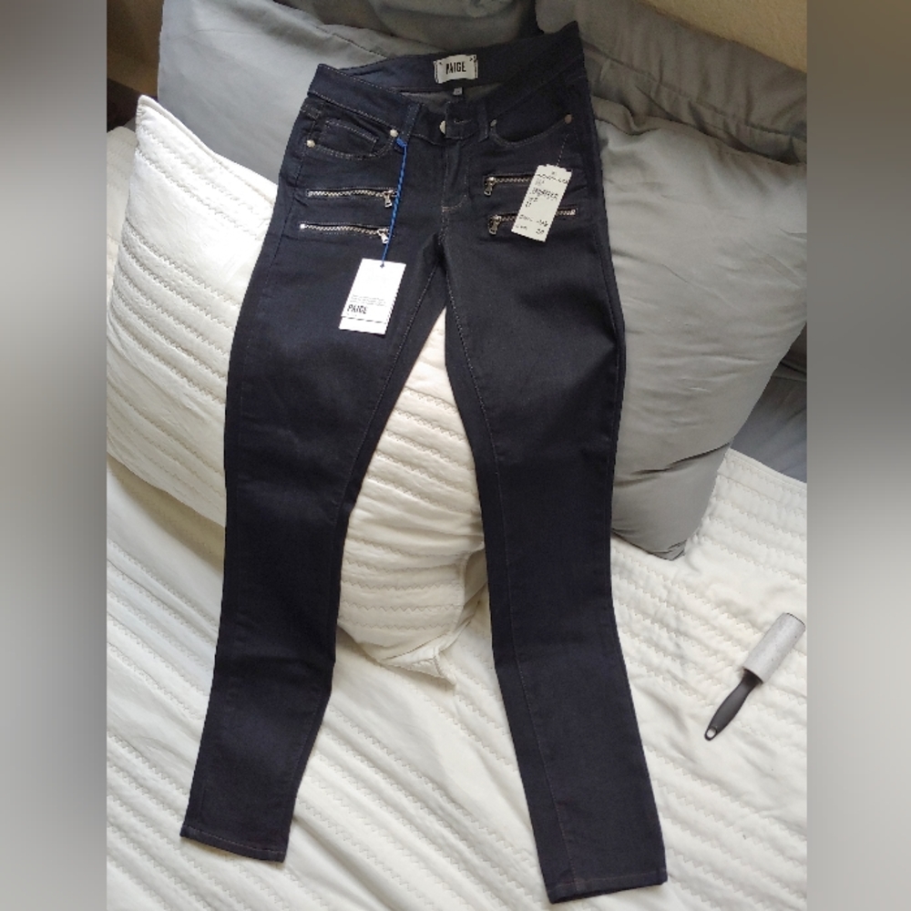 NWT Paige Edgemont mid rise skinny jeans jeans